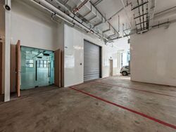 Interlocal Centre (D5), Warehouse #547809121